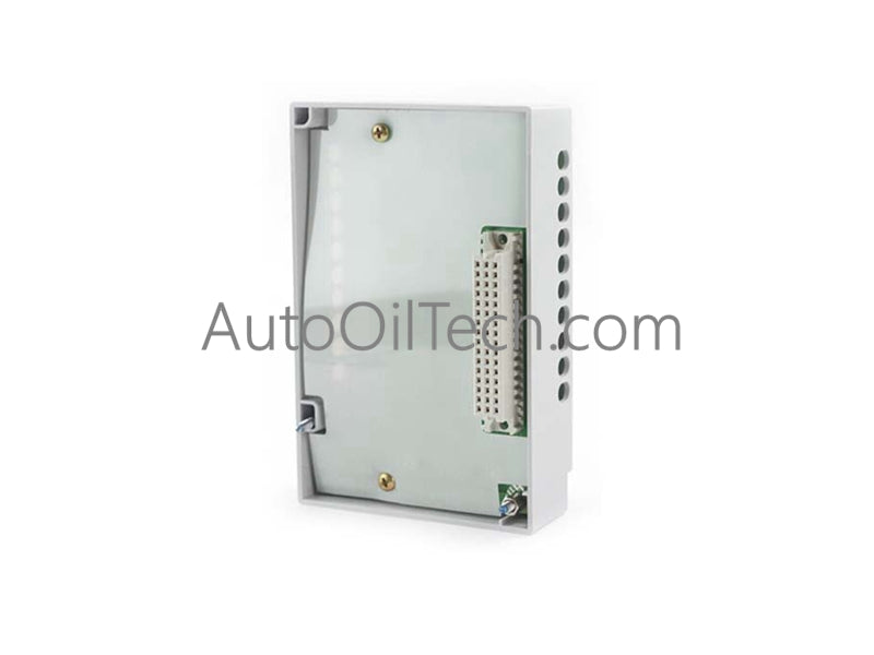 وحدة اتصالات PanelView Plus طراز 2711P-RN3 من Allen-Bradley